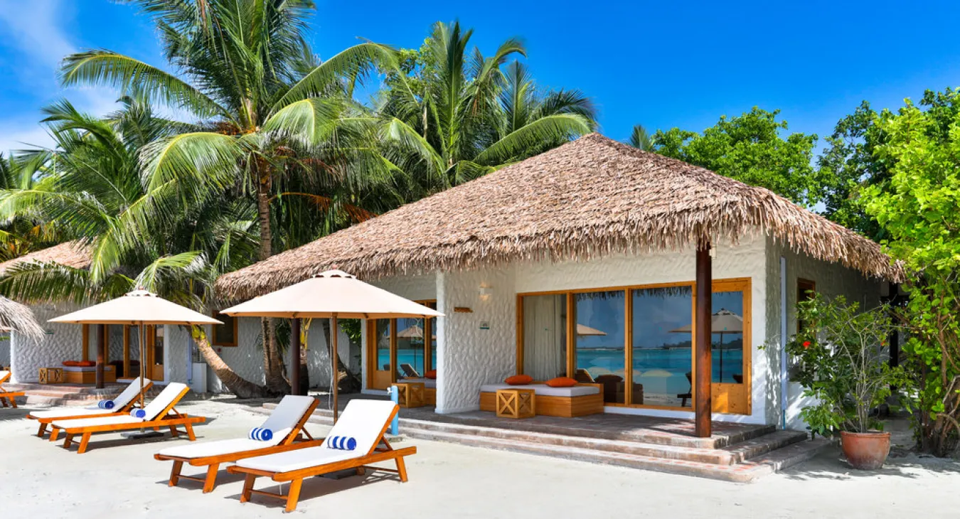 Beach Bungalow фото 1. Cinnamon Dhonveli Maldives