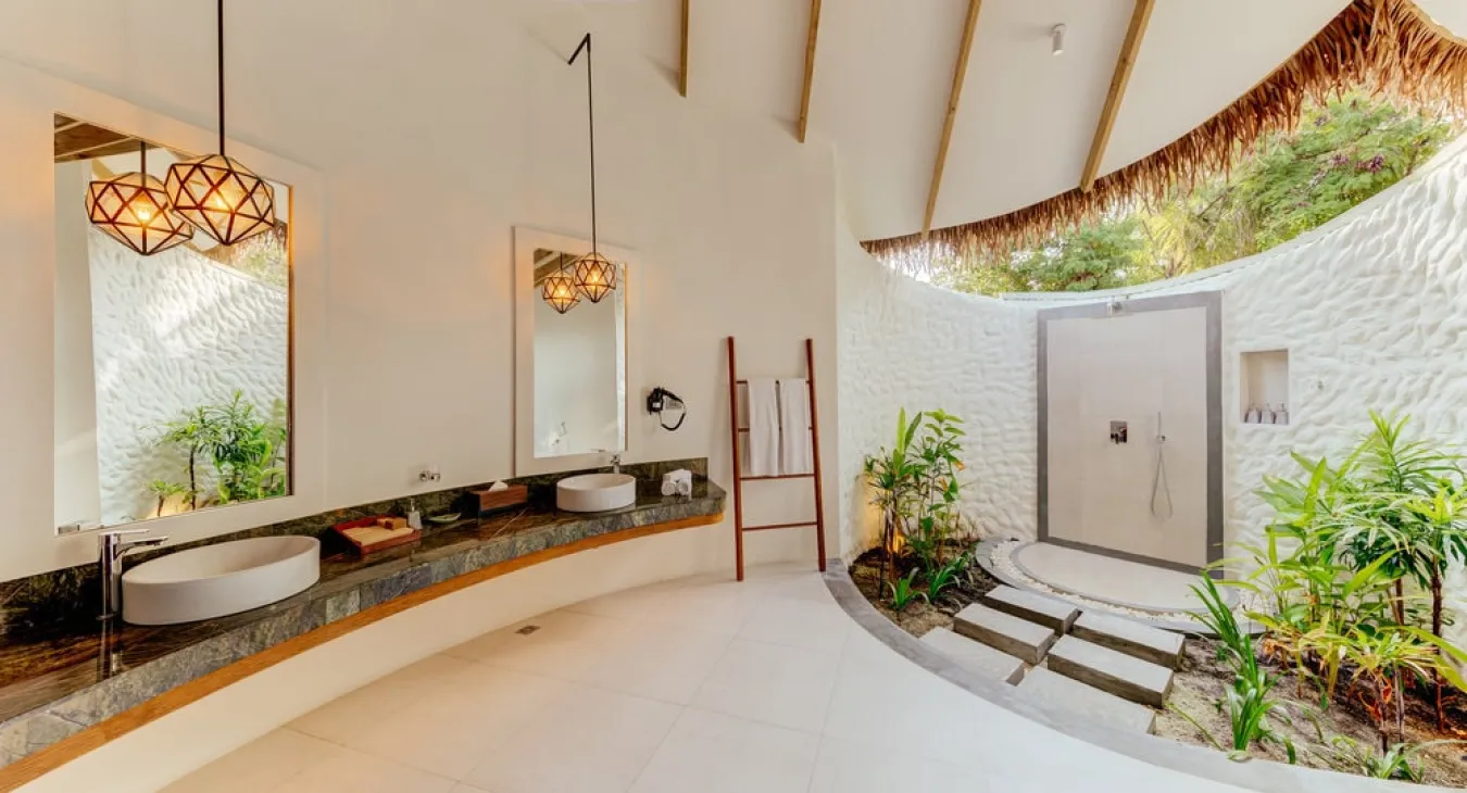Beach Suite With Pool