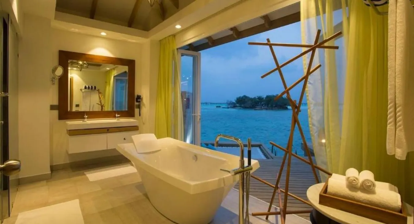 Over Water Suite фото 12. Cinnamon Dhonveli Maldives